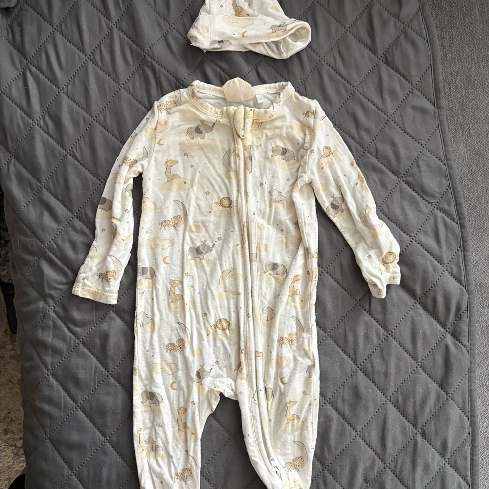 Tullabee Footie PJs with matching hat